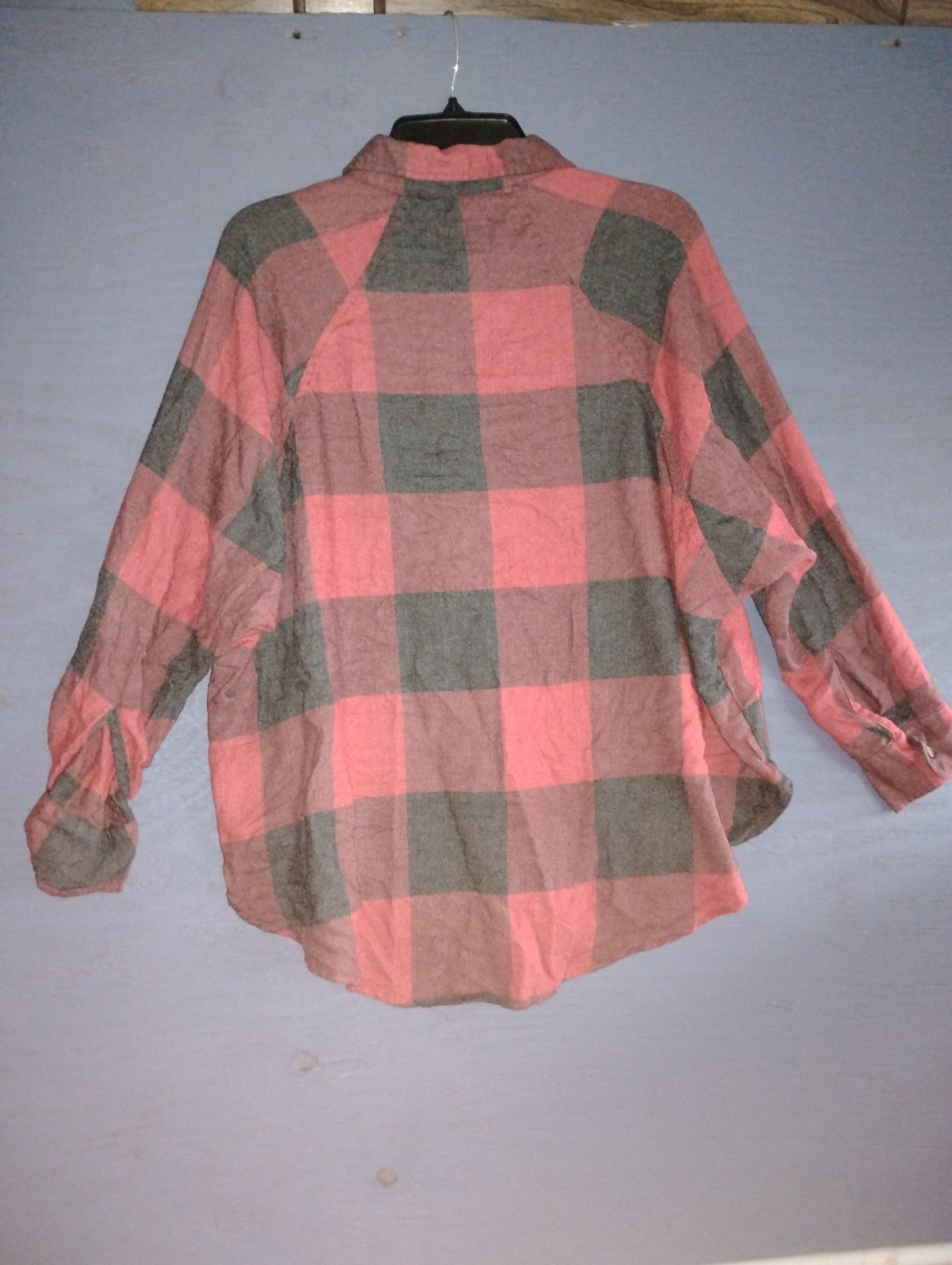 American Eagle Plaid Dress Shirt