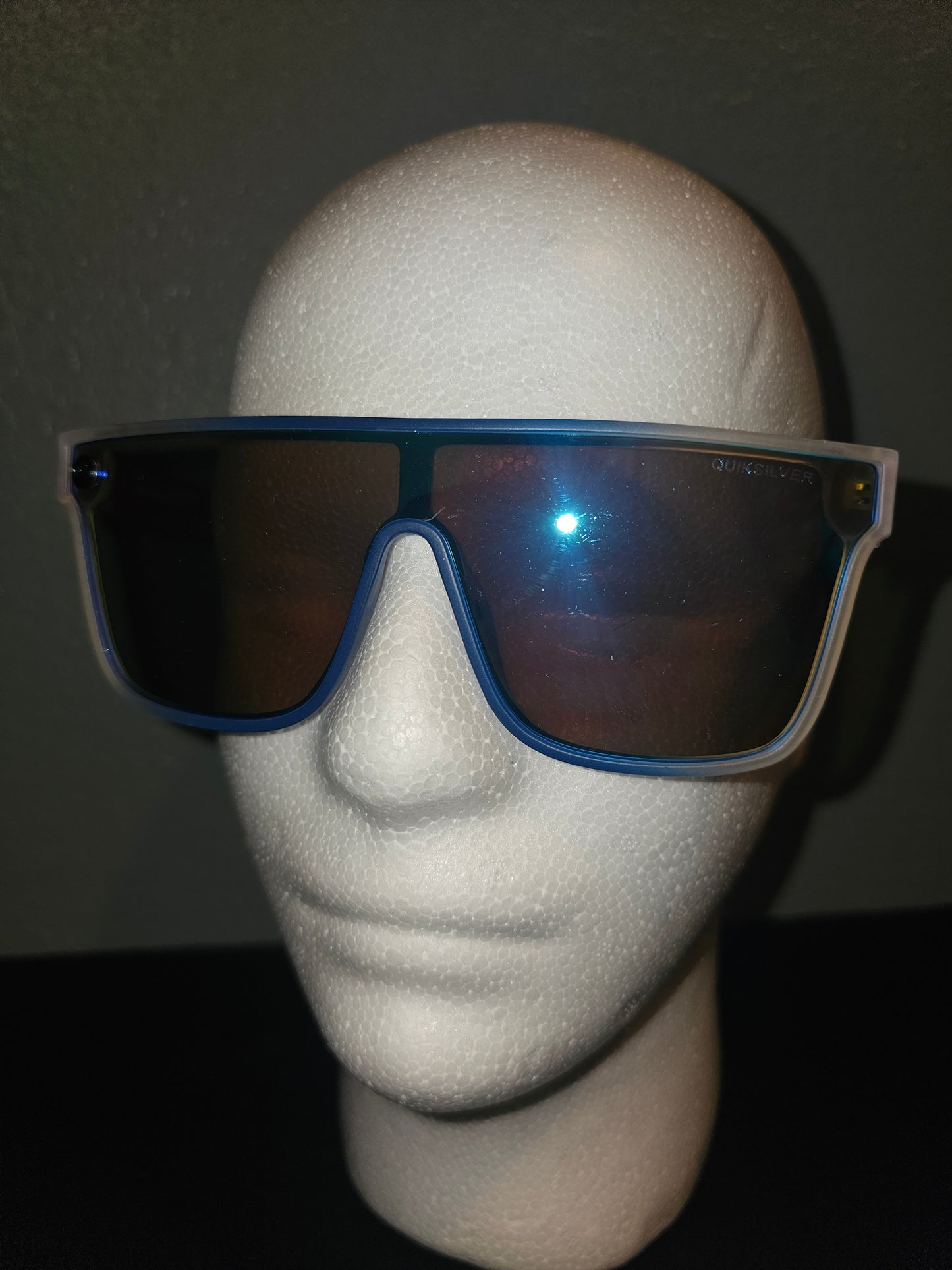 #24 American Frame Blue Tented Glasses