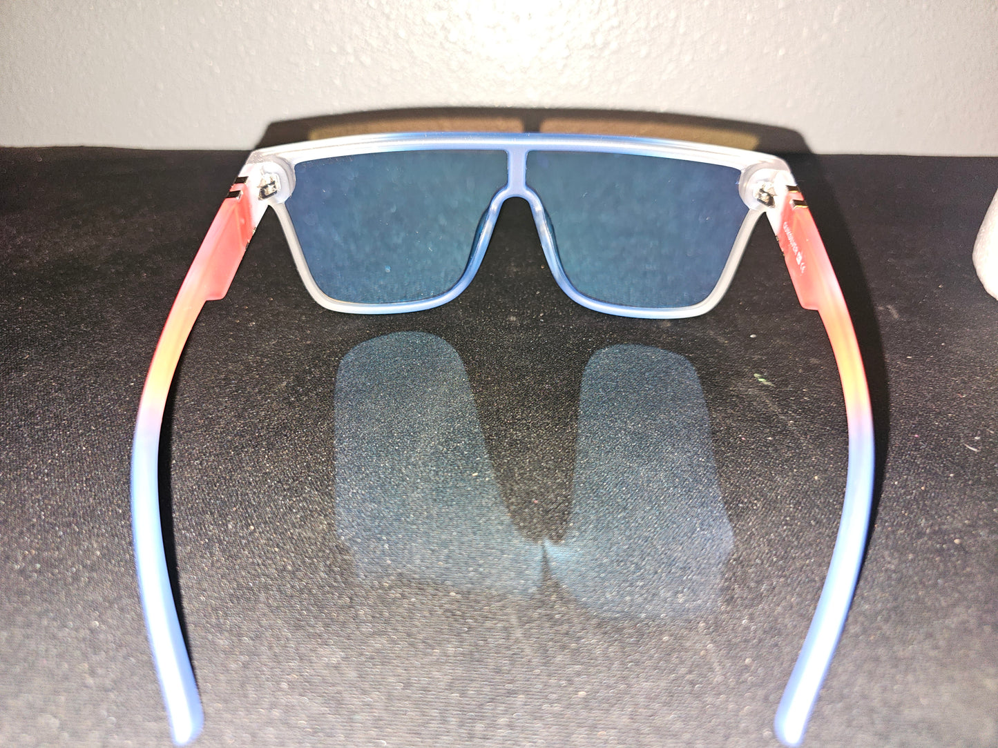 #24 American Frame Blue Tented Glasses